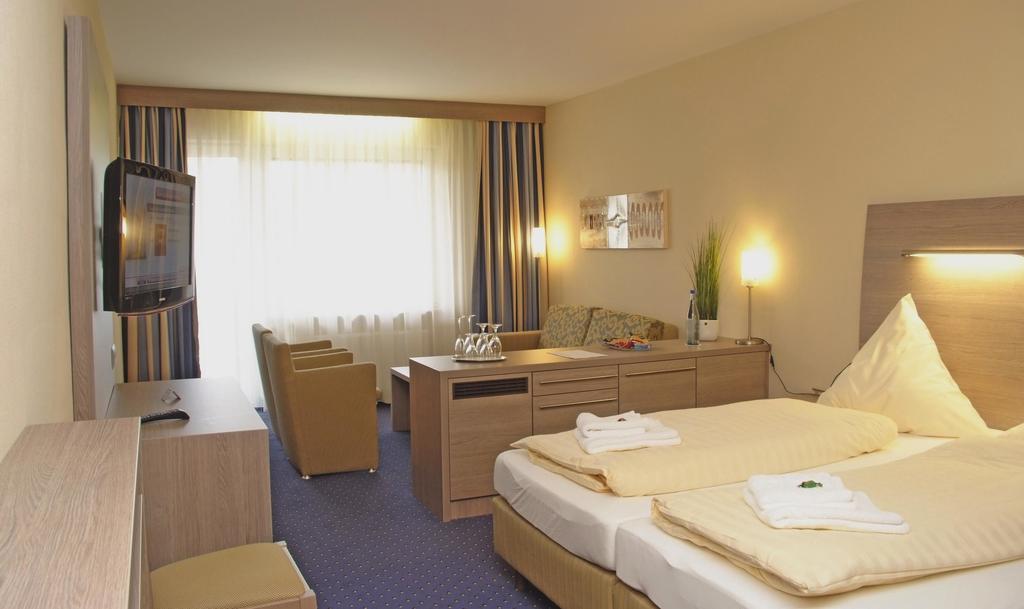 Hotel Buegener Gronau  Ruang foto
